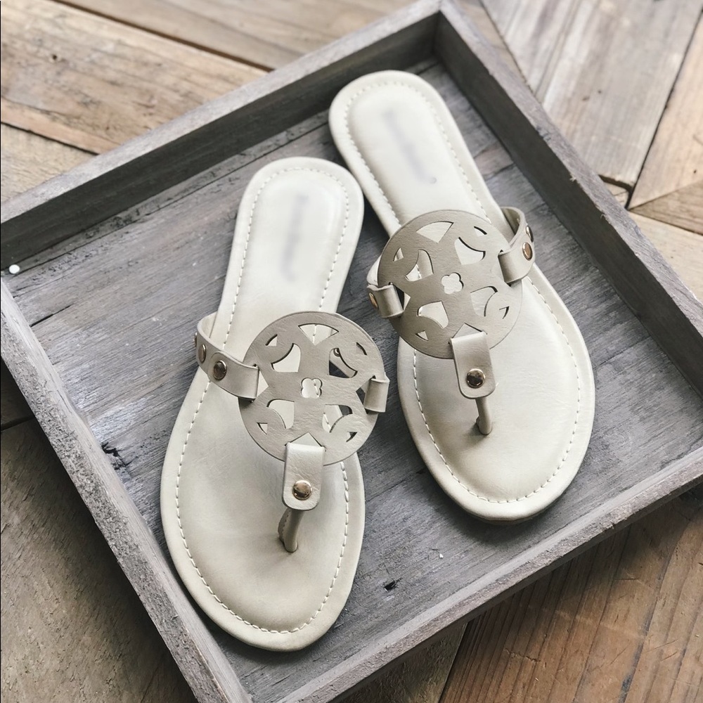 WOMEN'S SLIDE SANDALS-NUDE - Picture 3 of 3